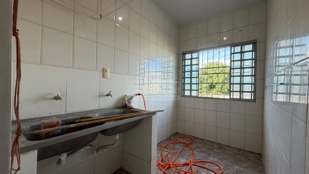 EXCELENTE CASA A VENDA - JARDIM PLANALTO