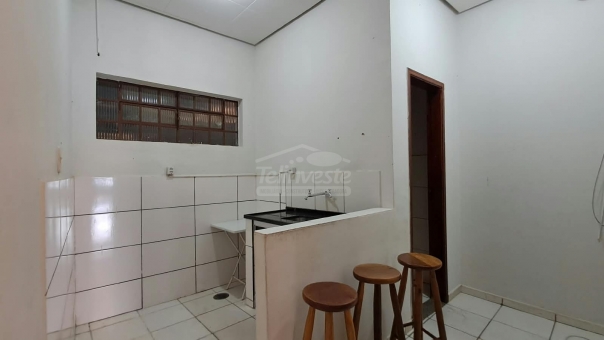 Comodo comercial - Penha 