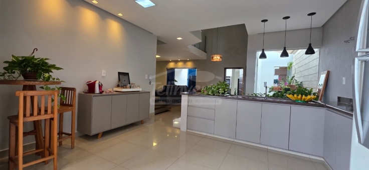 CASA A VENDA - JARDIM PLANALTO