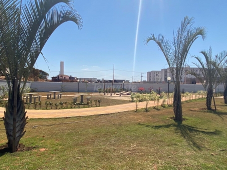 APARTAMENTO CONDOM&Iacute;NIO PARK CLUB