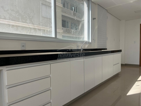 APARTAMENTO EDIF&Iacute;CIO LEBLON