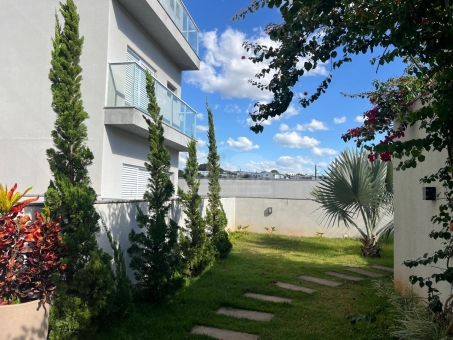 APARTAMENTO EDIF&Iacute;CIO LEBLON