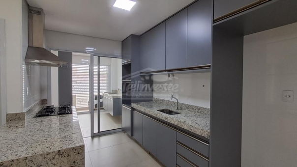 APARTAMENTO NO EDIFICIO BARTHOLOMEU 701