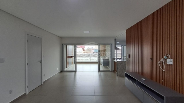 APARTAMENTO NO EDIFICIO BARTHOLOMEU 701