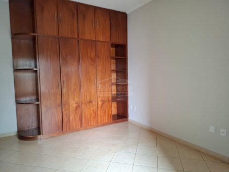 APARTAMENTO CENTRAL A VENDA