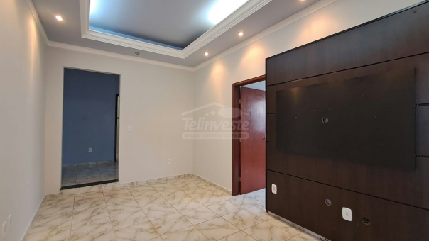 CASA RESIDENCIAL - JARDIM IT&Aacute;LIA 