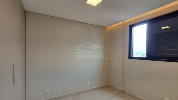 EXCELENTE APARTAMENTO CENTRAL - 3 SU&Iacute;TES E PR&Eacute;DIO COM ELEVADOR