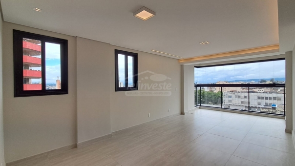 EXCELENTE APARTAMENTO CENTRAL - 3 SU&Iacute;TES E PR&Eacute;DIO COM ELEVADOR