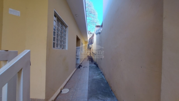 CASA NO BAIRRO JARDIM PANORAMA
