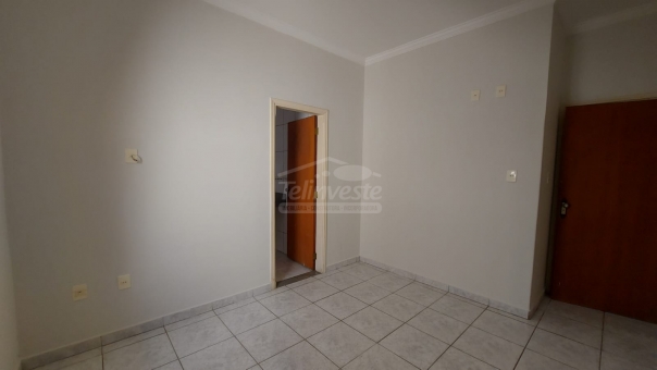 CASA NO BAIRRO JARDIM PANORAMA