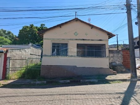 CASA NO SANTA LUZIA