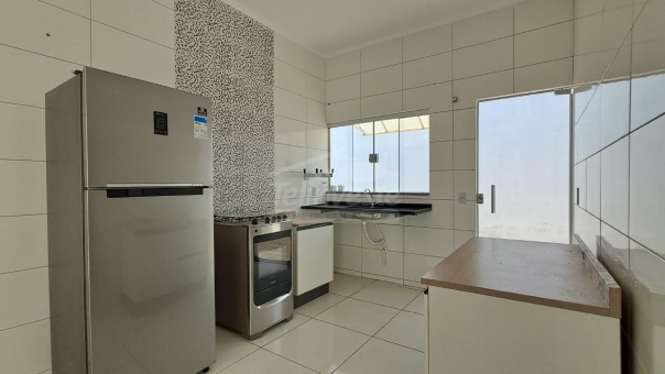 CASA COM MOBILIA - NOVA PASSOS