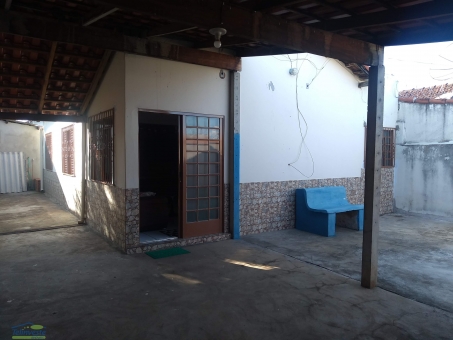 CASA NO BAIRRO COHAB IV 
