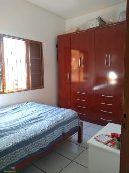 CASA NO BAIRRO COHAB IV 